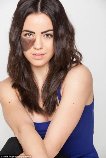 cassandra-naud-dancer - GirlTalkHQ