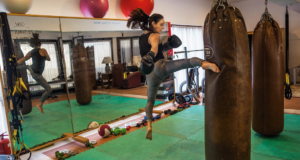 Saudi Arabia’s 1st Female Boxing Trainer Defying The Kingdom’s Conservative Society