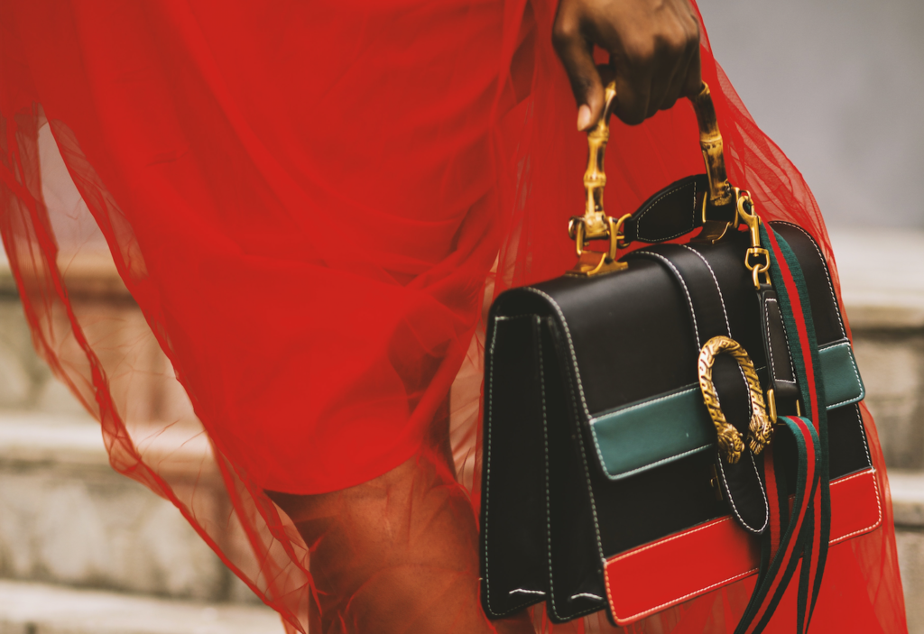 How To Choose The Right Luxury Handbag - GirlTalkHQ