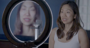 Ann Shin animating the face of her avatar during a facial mapping session | Photo credit: Stephen Chung